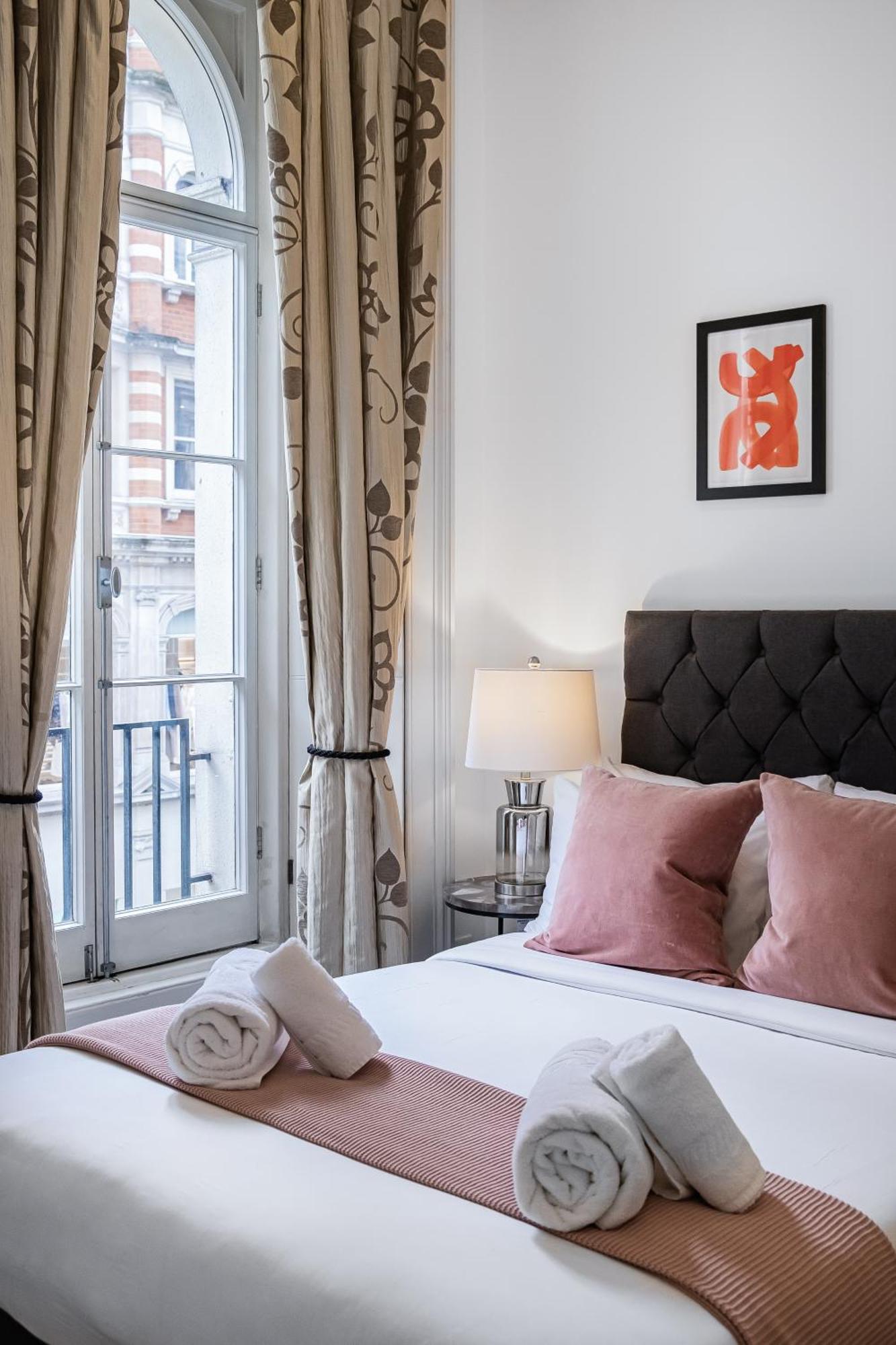 Welcome London Mayfair Екстериор снимка